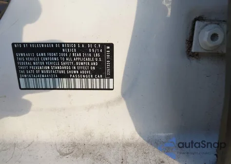 2014 Volkswagen Jetta 2.0L S z USA, uszkodzony, nr VIN 3VW1K7AJ4EM441274